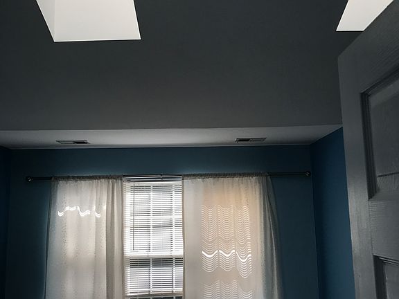 2nd image of 9401 Grassmount Ln