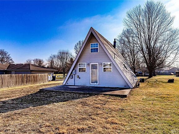 5th image of 79 Iceland Dr