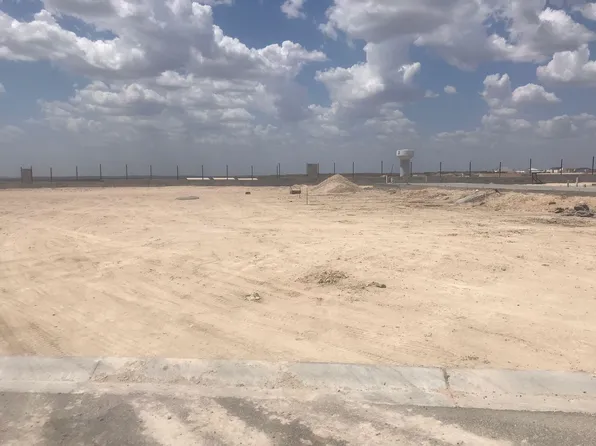 14 Acantilado Dr, Laredo, TX 78045