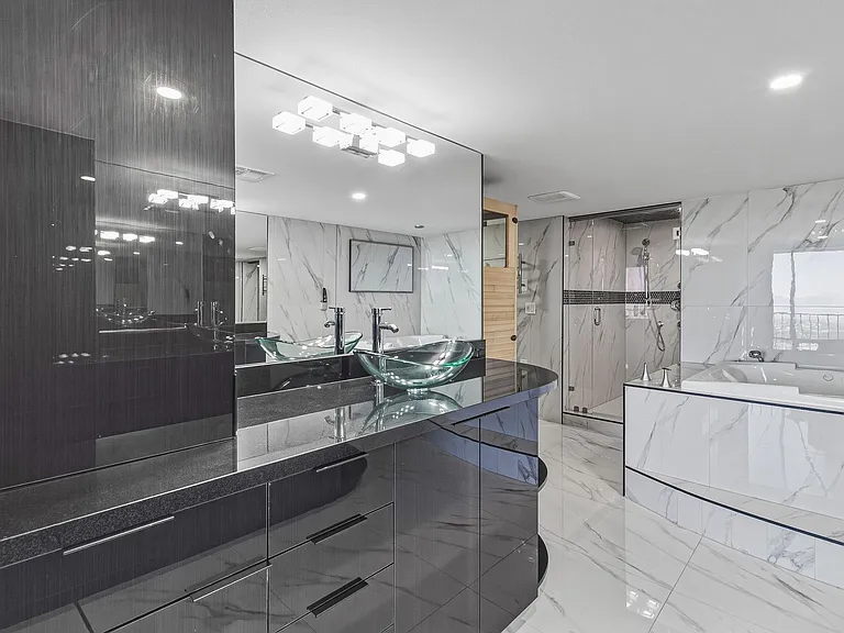 3111 Bel Air Dr #28H — Photo 66