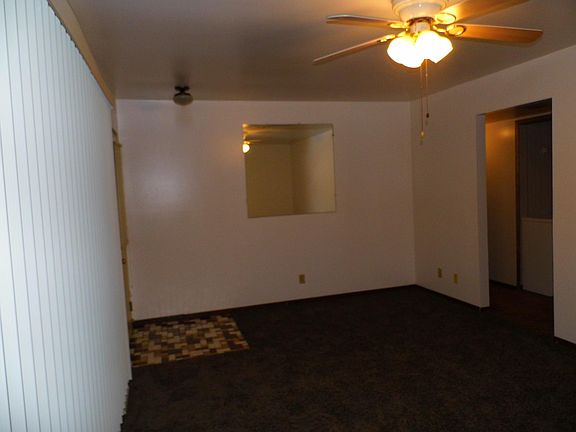 5th image of 2424 Howard St