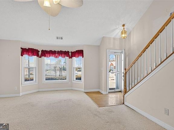 4th image of 4644 Driftwater Rd