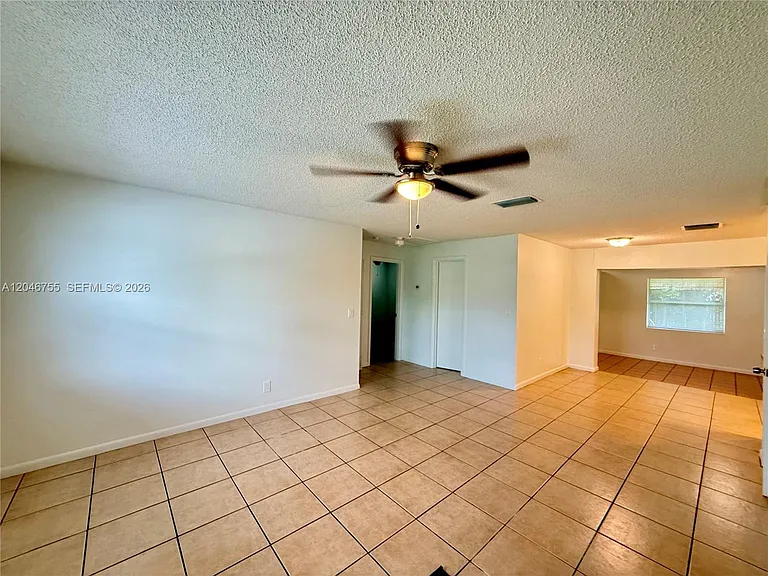 12096 Dolphin Dr — Photo 2