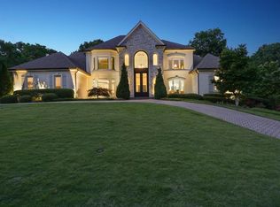 635 Widgeon Ln, Sandy Springs, GA 30327