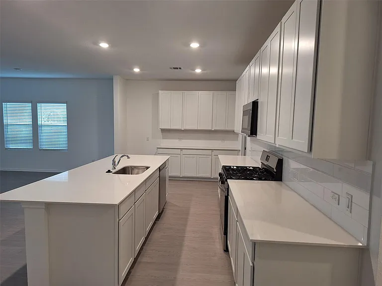 18001 Prairie Falcon Way — Photo 24