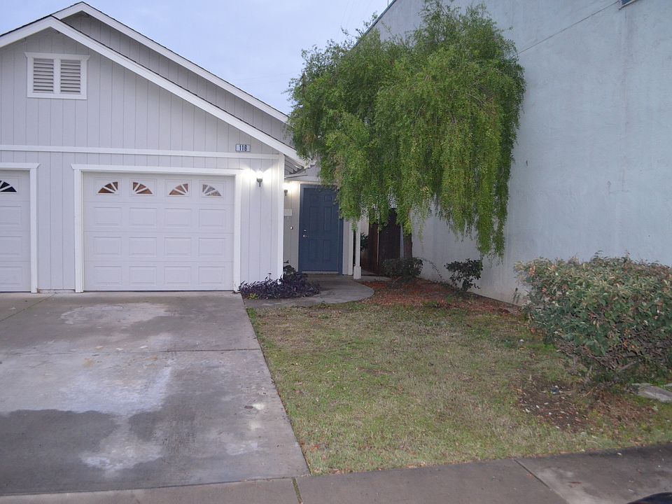 Front/Entry
