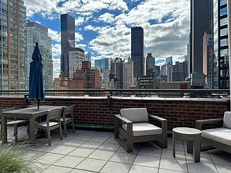 Rented by Manhattan Boutique Real Estate