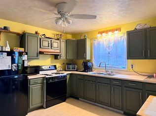 804 W Vandeveer St, Taylorville, IL 62568