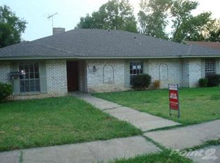 5913 Mark Ln, Rowlett, TX 75089