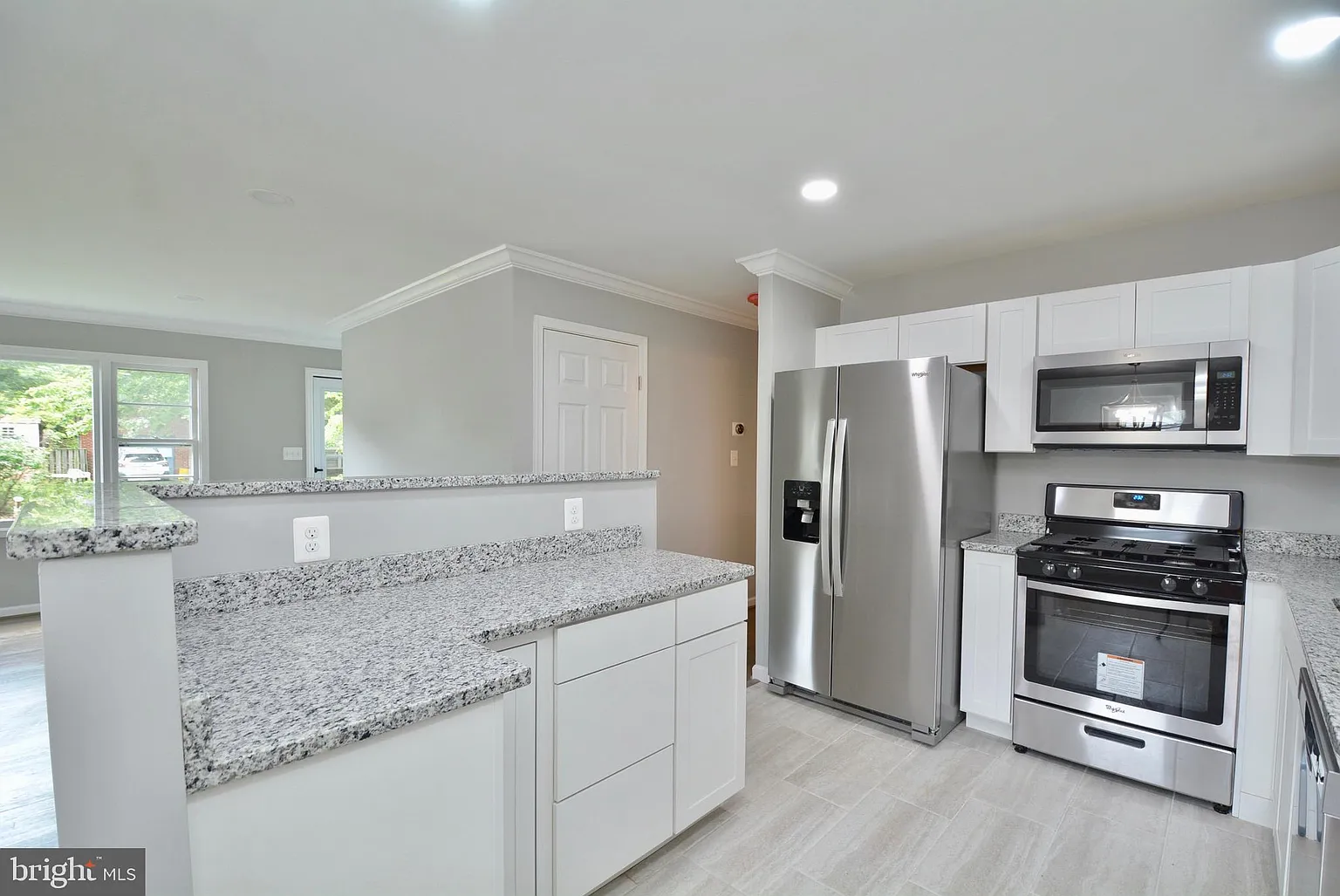 9002 Anna Dr photo 1