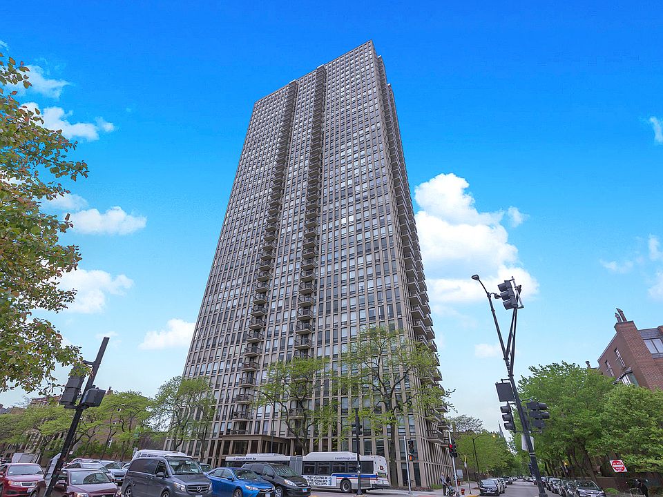1st image of 1660 N La Salle St #1907