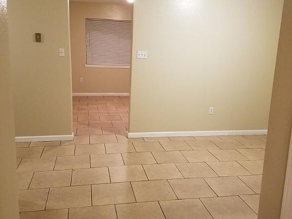 5th image of 3873 W Louisiana State Dr
