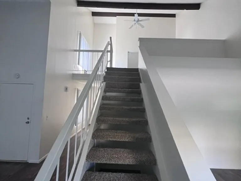 300 S Ivy St S — Photo 18