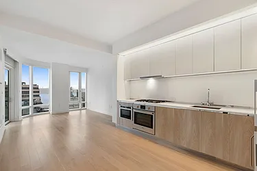 Rented by (Legacy) Elegran