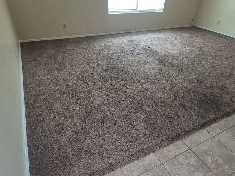 419 S Oakdale Dr #4 — Photo 8