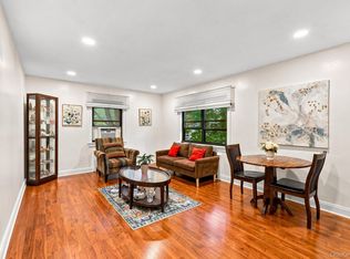 73-02 Springfield Boulevard 2FL, Oakland Gardens, NY 11364