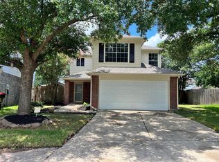919 N Oak Dr, Houston, TX 77073