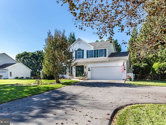 5th image of 6810 Ridge Rd