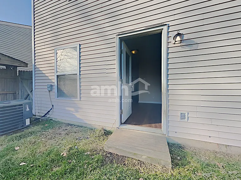 34 Frostwood Ln — Photo 20