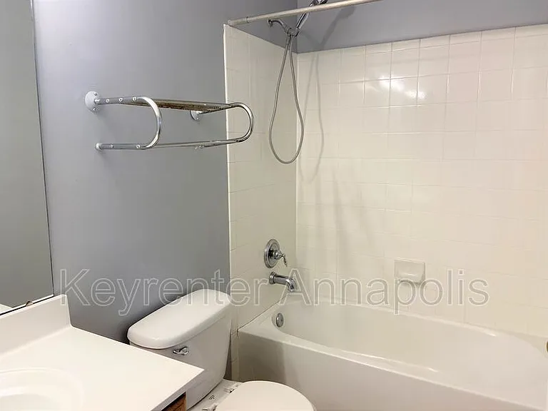 7890 Ivy Ter — Photo 15