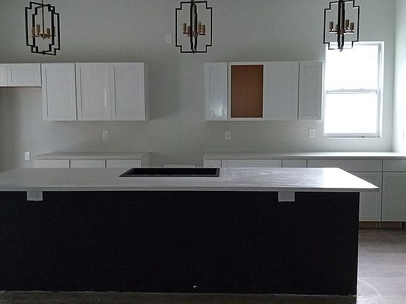 4th image of 3612 Turton Ave
