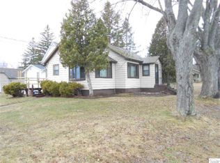 221 N 1st Ave W, Washburn, WI 54891