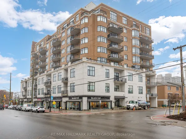 420 Berkley Ave #705, Ottawa, ON K2A 4H5