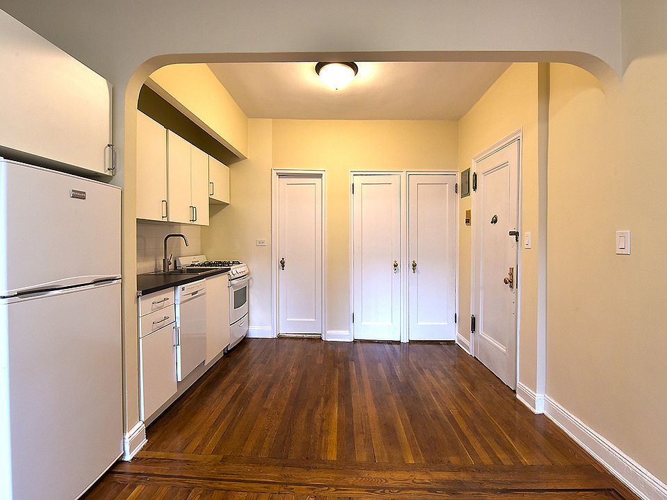 1st image of 346 E 81st St APT 3A