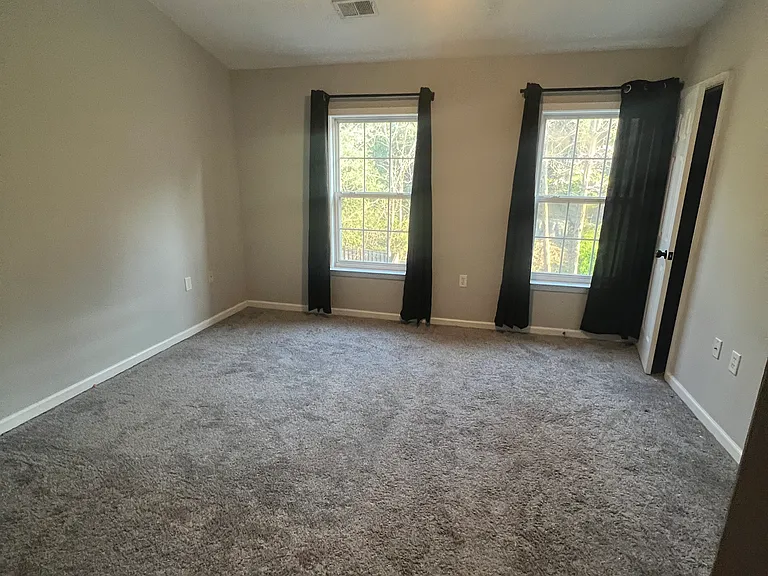 506 Hupps Hill Ct — Photo 9