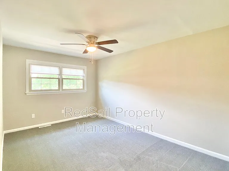 398 Circuit Ln #E — Photo 15