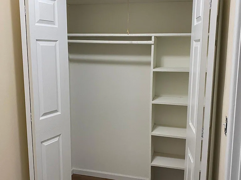 1025 W Hollywood Ave #424 — Photo 8