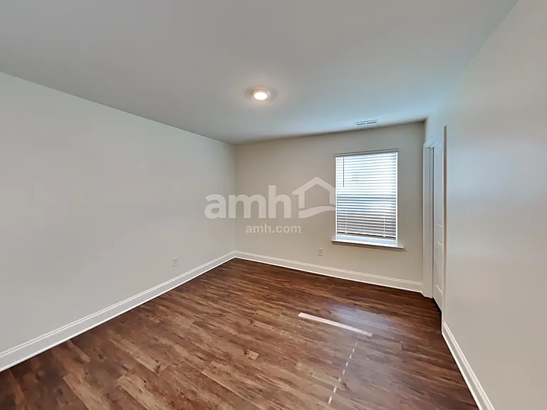 542 Rivermist Dr — Photo 21