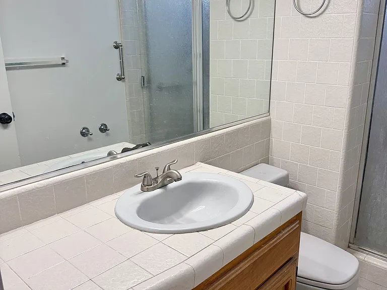 3636 W Tulare Ave — Photo 38