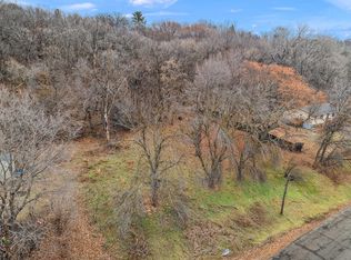 578 Point Douglas Rd S, Saint Paul, MN 55119