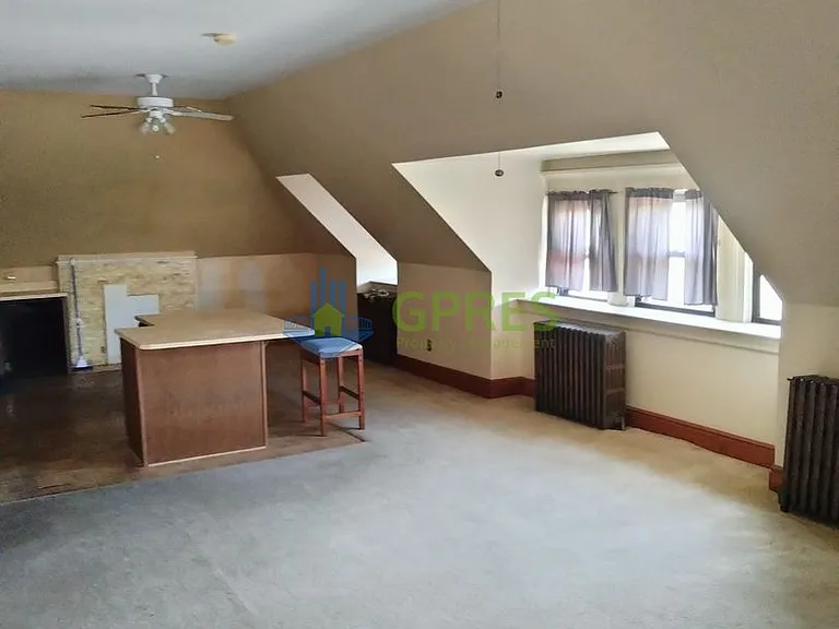 425 S. Aiken Ave. — Photo 8