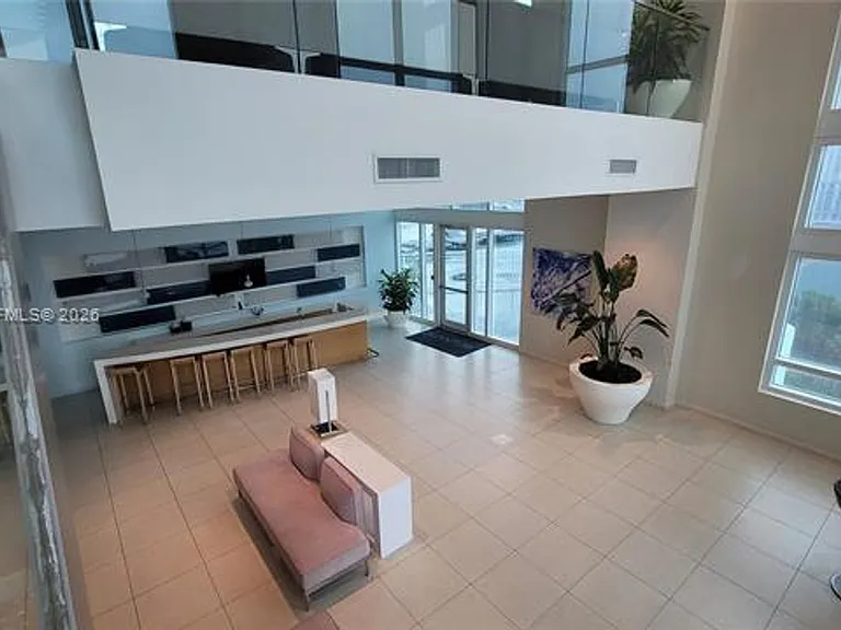 1900 N Bayshore Dr #CU-2009 — Photo 21
