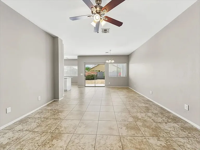 3937 S 79th Ln — Photo 2