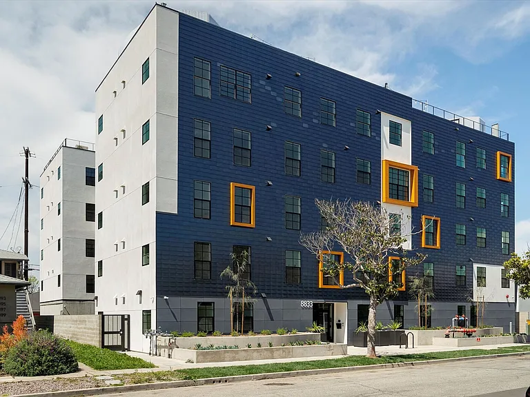 8833 Reading Ave Apartments — Photo 20
