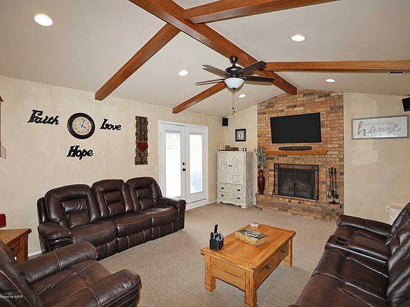 5th image of 8016 Roach Dr