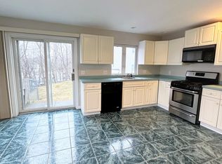 12 Drinkwater Ave #1, Braintree, MA 02184