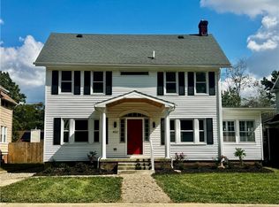 453 Briarwood Dr, Akron, OH 44320