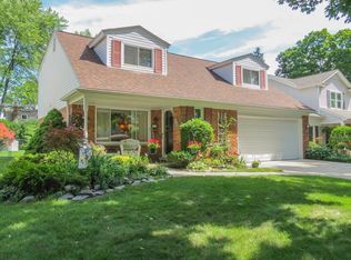 34954 Wood St, Livonia, MI 48154