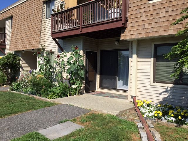1st image of 313 Vista On The Lk