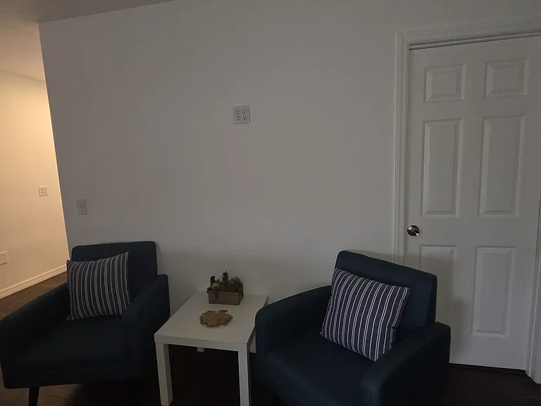 1014 W Beacon Rd #3 — Photo 8