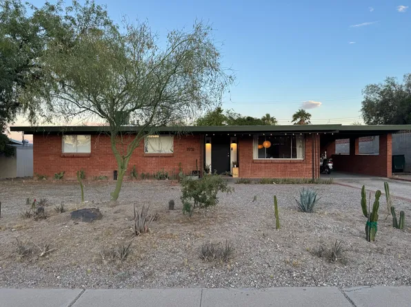 1931 W Calle Mecedora, Tucson, AZ 85745