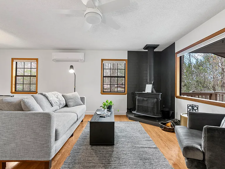 26 One Bluff Ln — Photo 14