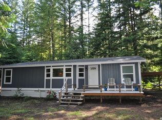 191 Flair Valley Dr, Maple Falls, WA 98266