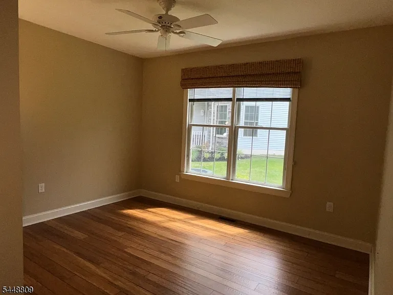 72 Patriots Way — Photo 11