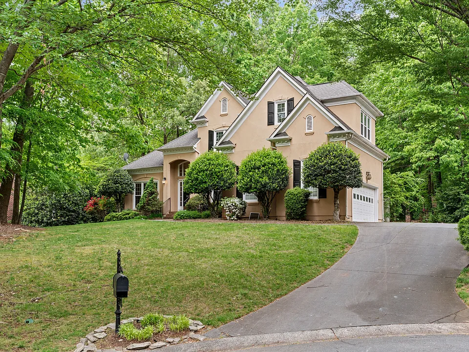 3833 Denmeade Dr