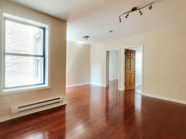 230 West 140th Street image 2 of 11